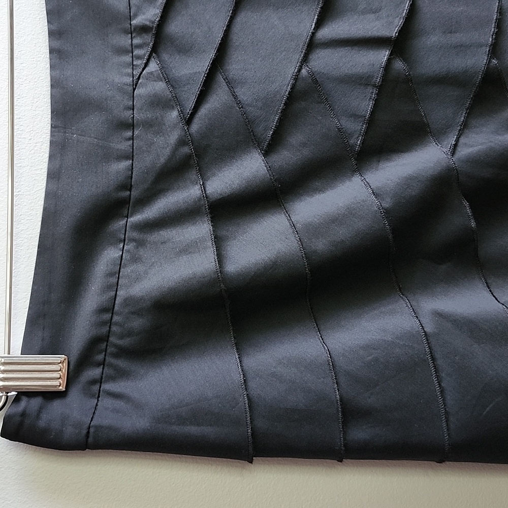 BCBGMAXAZRIA Black waterfall layered criss cross mini skirt - Picture 4 of 10